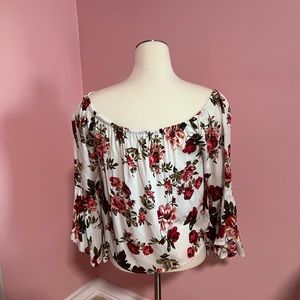 AMBIANCE - M - Floral Blouse